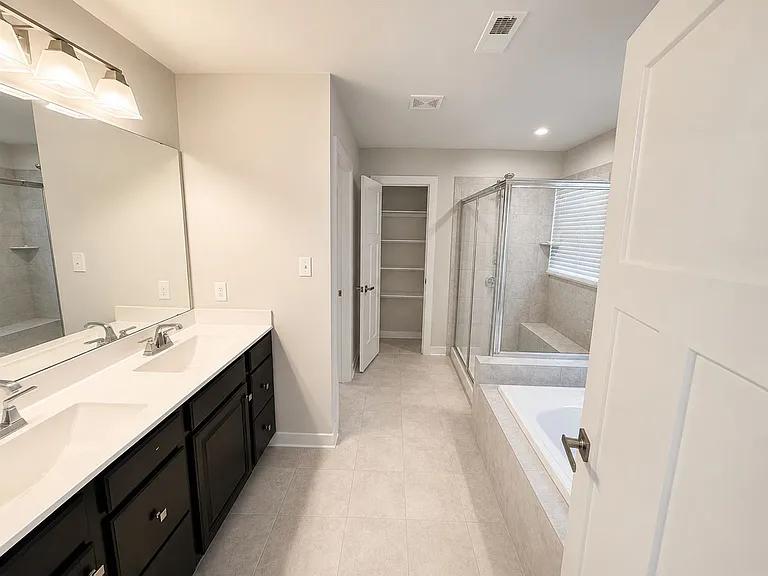 805 Llanelli Dr — Photo 27