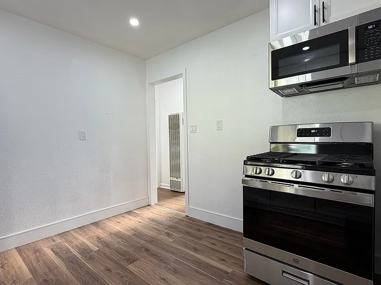 723 1/2 Florida St #1/2 — Photo 16