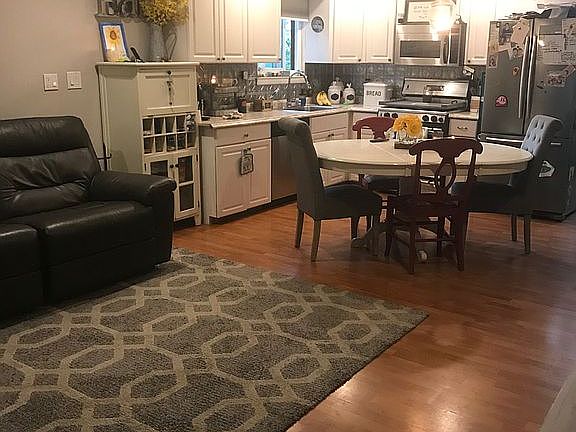 Living Room/Kitchen