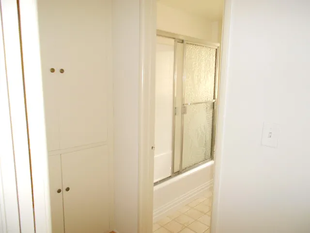 1457 S Westgate Ave #D — Photo 21