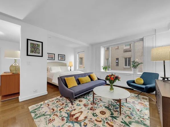 930 5th Ave APT 9J, New York, NY 10021