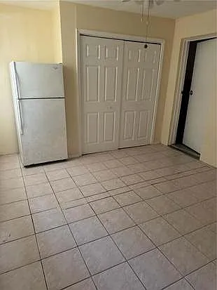 236 La Paz Dr — Photo 32