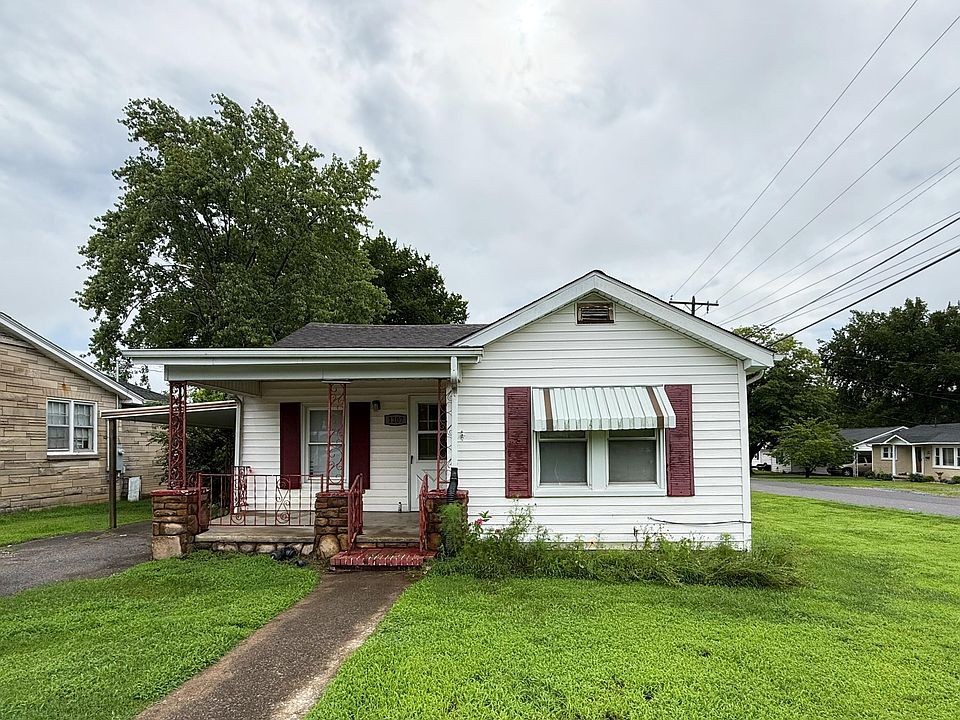 1st image of 1207 Elm St