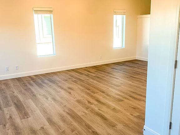 2nd image of 350 W Old Highway 91 Unit 62