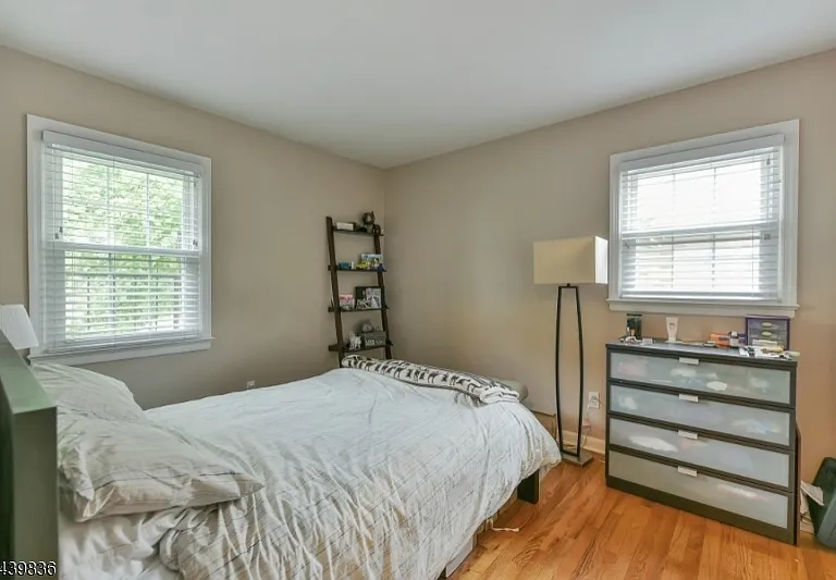 42 Walnut St — Photo 6