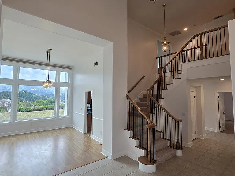 24932 Normans Way — Photo 5