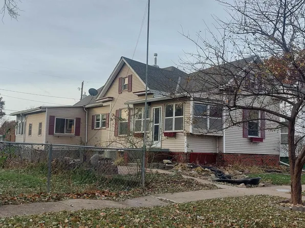 106 E Prospect St, Red Oak, IA 51566