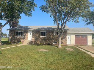 220 392nd Ave N, Bath, SD 57427