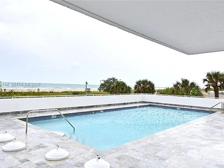 401 Ocean Dr #924 — Photo 32
