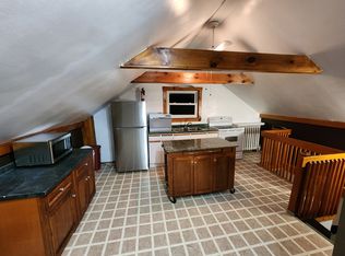 372 Elm St FLOOR 2, Pittsfield, MA 01201