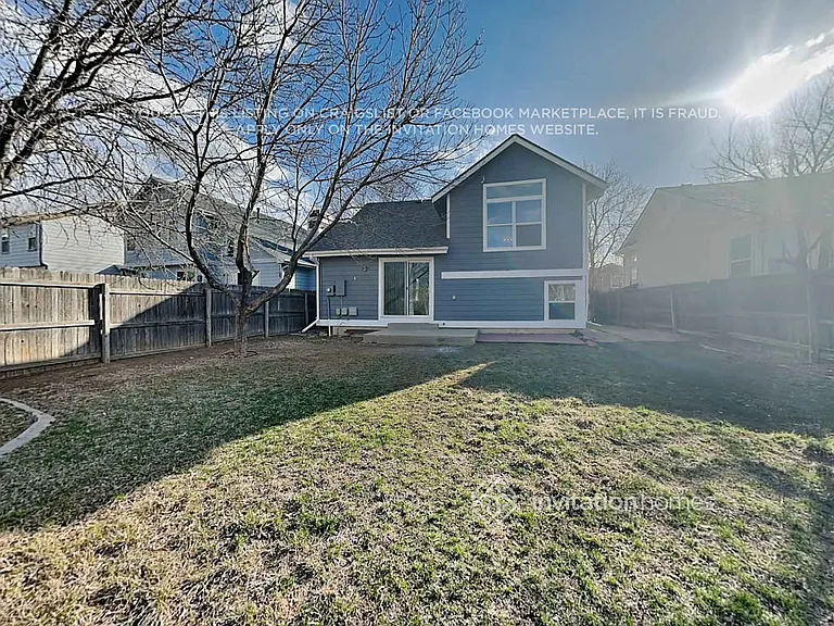 1162 W 132nd Pl — Photo 22