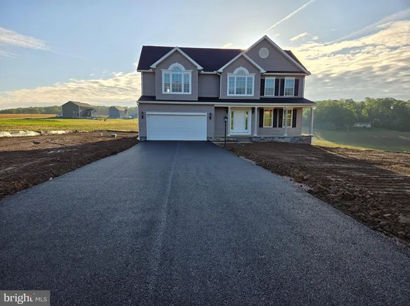 6570 Hickory Rd, Stewartstown, PA 17363