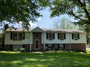 42 Dogwood Dr, Triadelphia, WV 26059