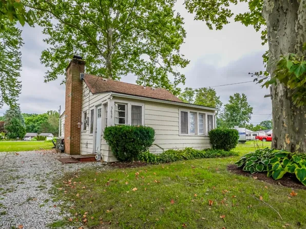 3639 Portage Point Blvd, Akron, OH 44319