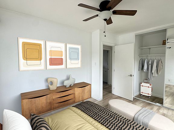 4th image of 1501 Beloit Ave APT 1