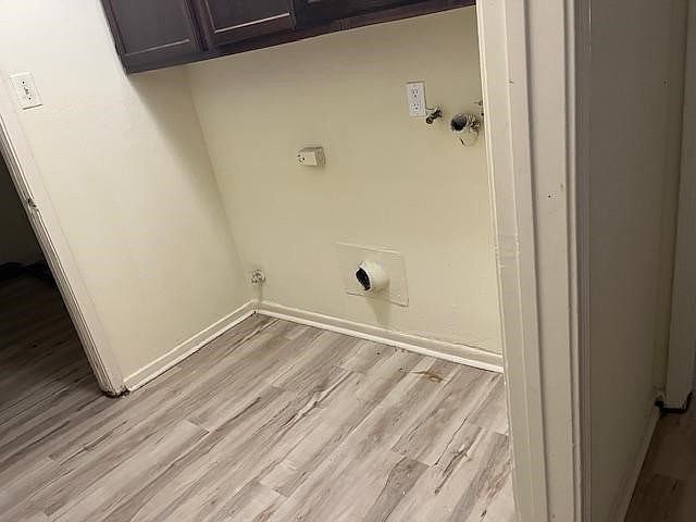 1st image of 15814 Havenhurst Dr #15814