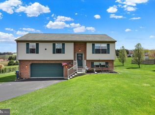 2241 Stoverstown Rd, Spring Grove, PA 17362