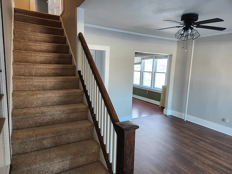 759 E Sumner St — Photo 21