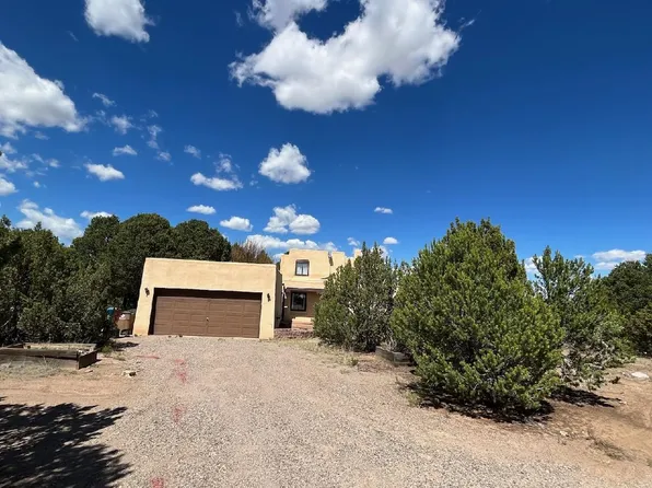 113 Piedra Loop, Los Alamos, NM 87547