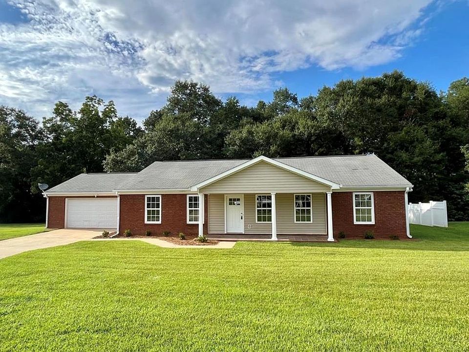 1st image of 220 Rehobeth Way