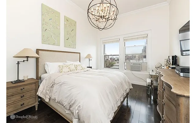 Rented by Douglas Elliman | media 27