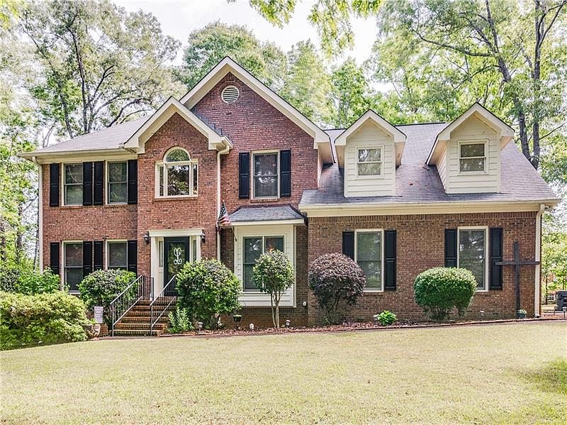 1st image of 268 Scenic Dr