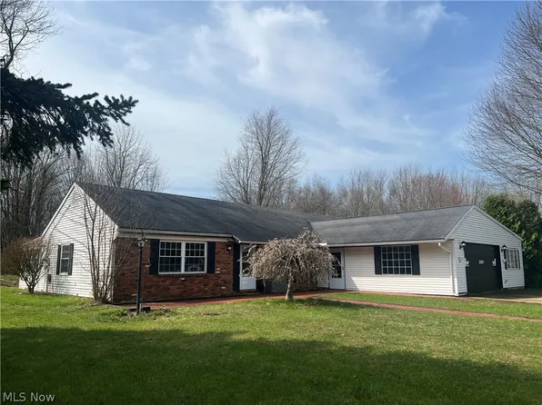 6804 Dave Dr, Madison, OH 44057