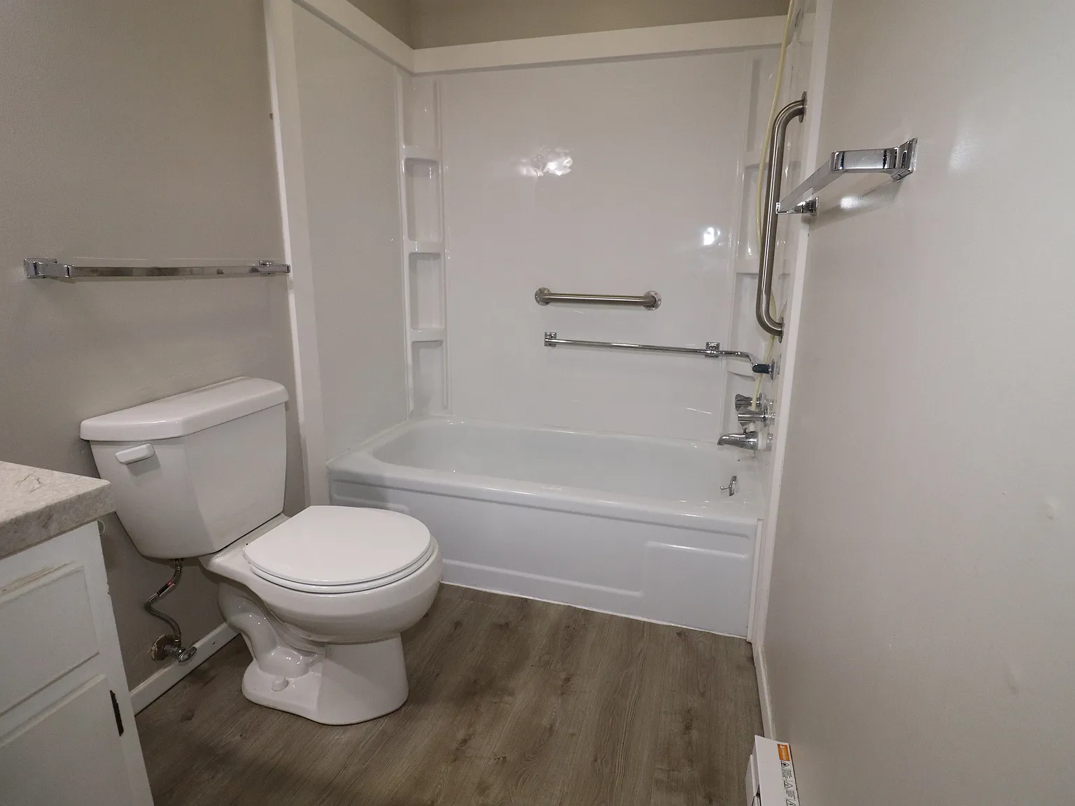 1 bed, 750 sqft, $750 — Photo 2