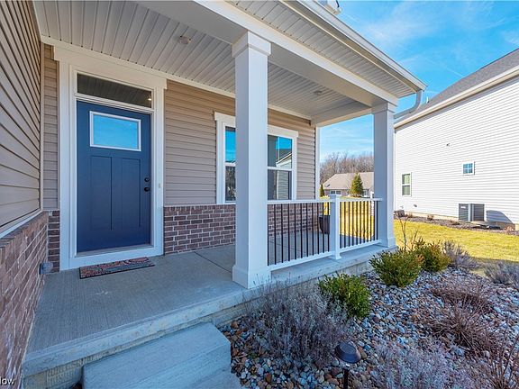 2nd image of 9260 Rose Cir