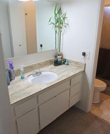 3rd image of 1224 E Bell Ave #78B