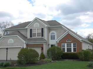 2092 Castlebrook Dr, Powell, OH