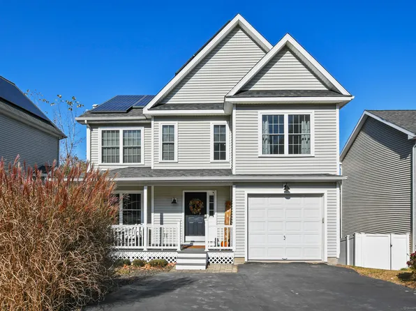 28 High Meadow Lane, Bristol, CT 06010