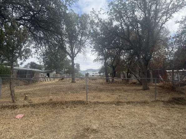 1024 Bodfish Canyon Rd, Bodfish, CA 93205