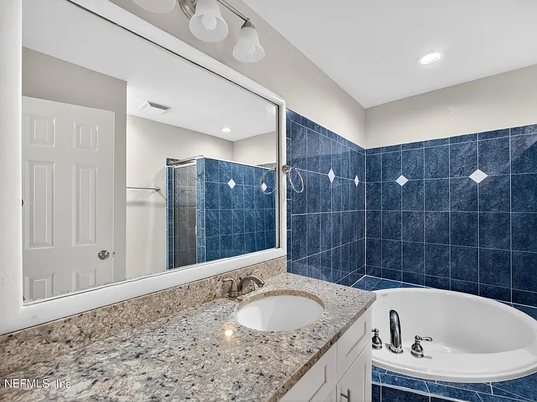 83 Comares Ave #4B — Photo 19