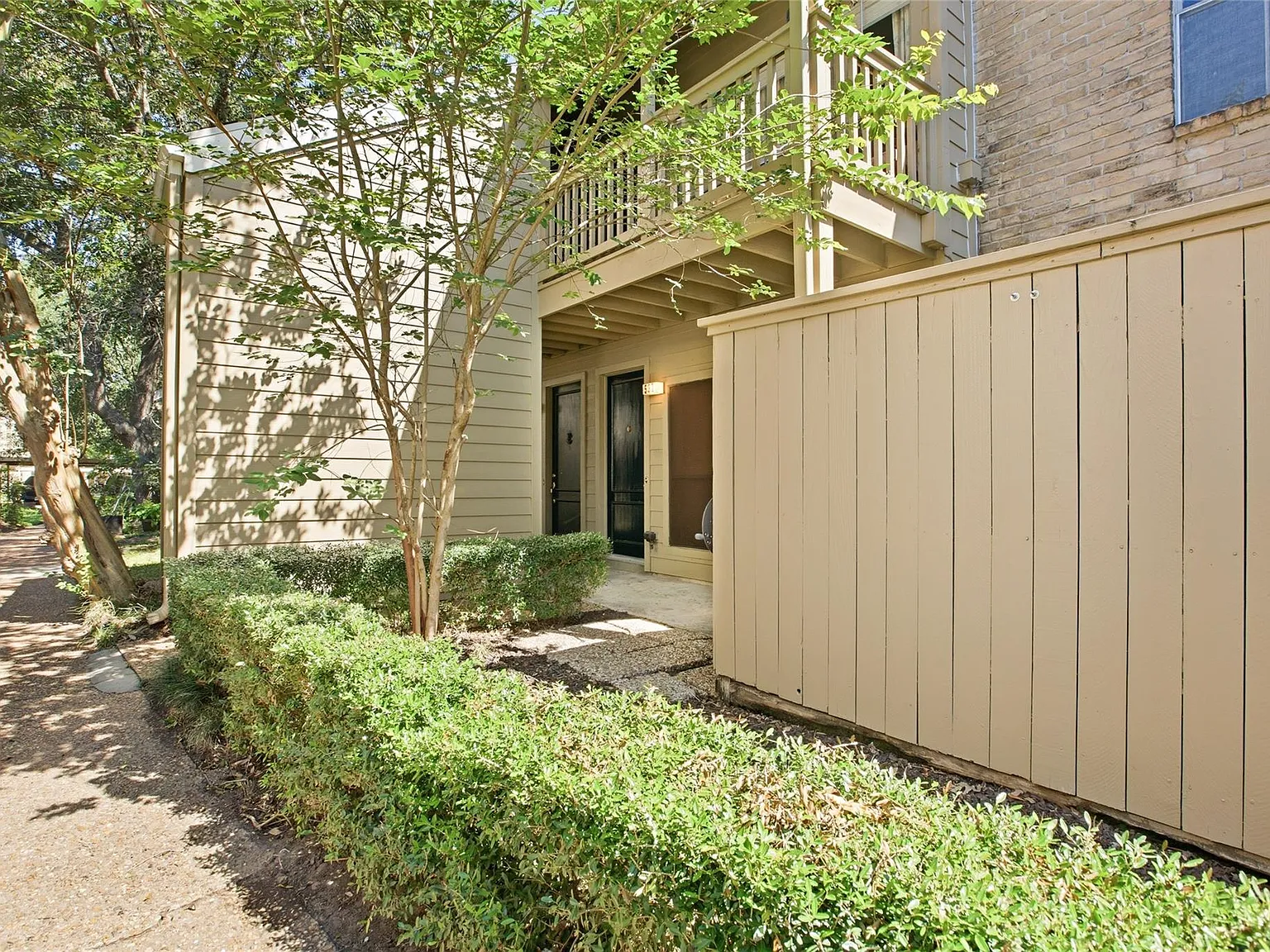 1 bed, 1.0 bath, 848 sqft, $1,450 — Photo 4