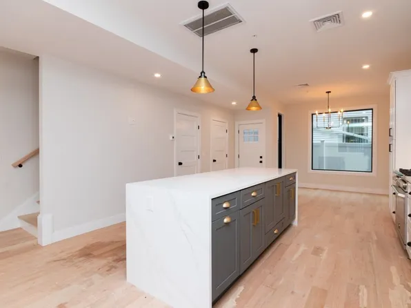 3 Wilcutt Rd #3, Dorchester, MA 02121