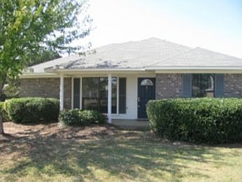 1st image of 318 Green Meadow Dr #D