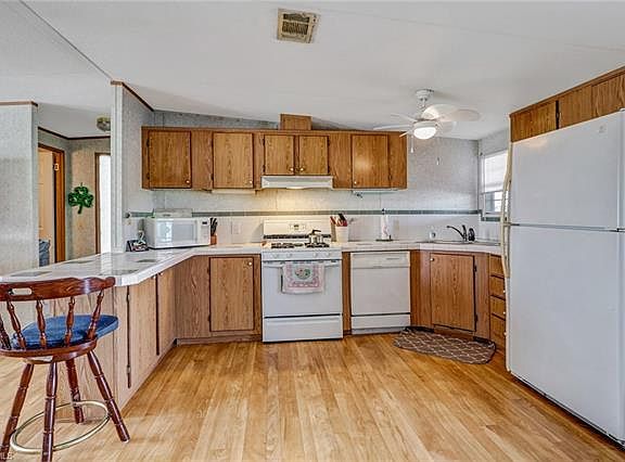 5th image of 3844 Cruz Dr