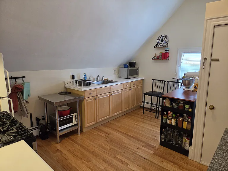 27 Medford St #3 — Photo 10