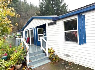 200 Riverwood Ct, Dunsmuir, CA 96025