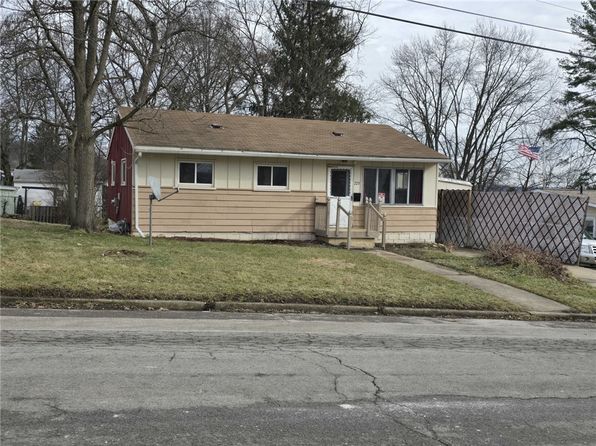 223 Emerson Ave, Farrell, PA 16121