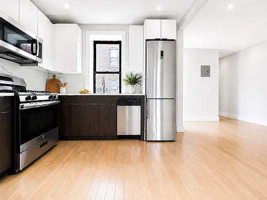 Kitchen, photo 2