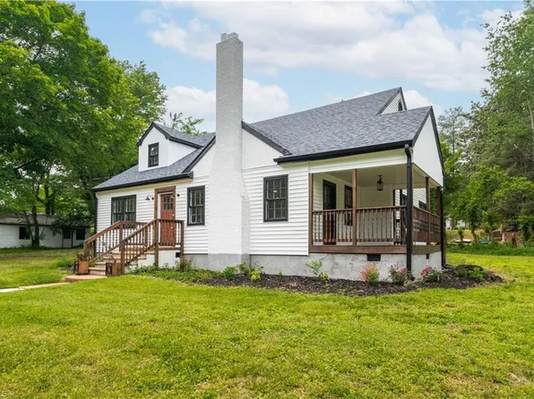 4428 Erie Dr, Winston Salem, NC 27106