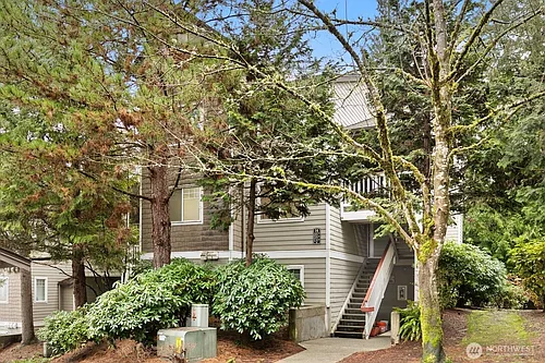 18501 SE Newport Way #H237 Photo 1