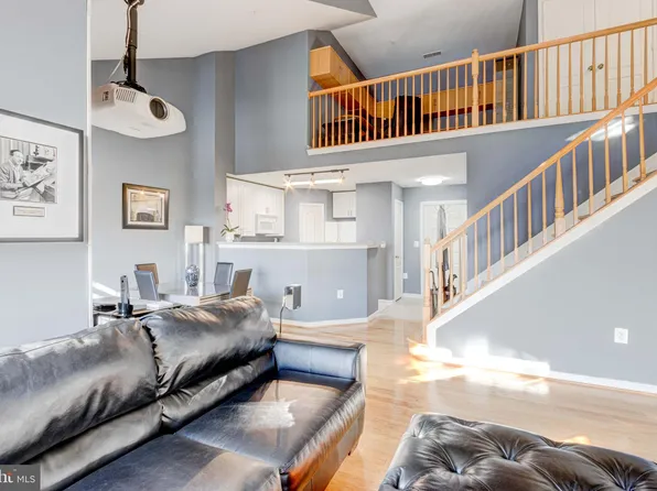 400 Symphony Cir Unit 435F, Cockeysville, MD 21030