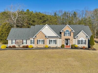 310 White Pine Ln, Troutville, VA, 24175