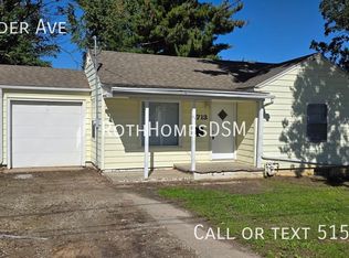 713 Boulder Ave, Des Moines, IA 50315