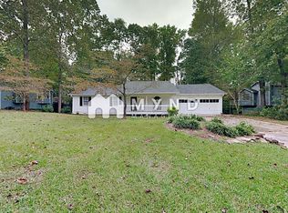 560 Water Way Trl, Powder Springs, GA 30127
