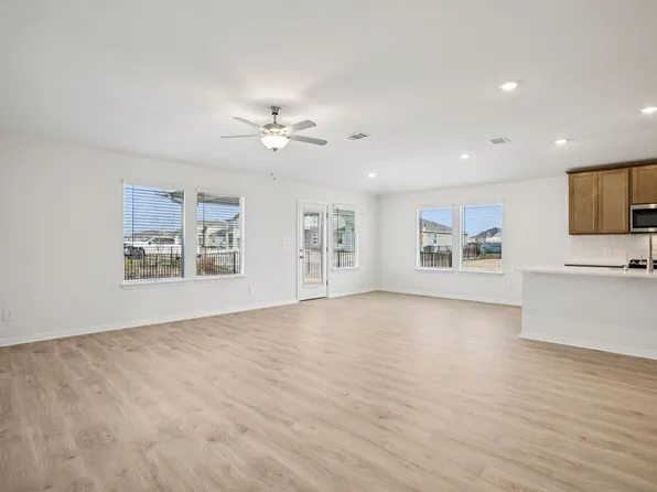 The Fitzhugh (C402) Plan, Lakeside Meadows