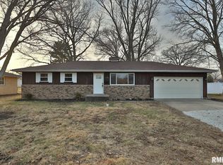 1433 N 4th St, Chillicothe, IL 61523